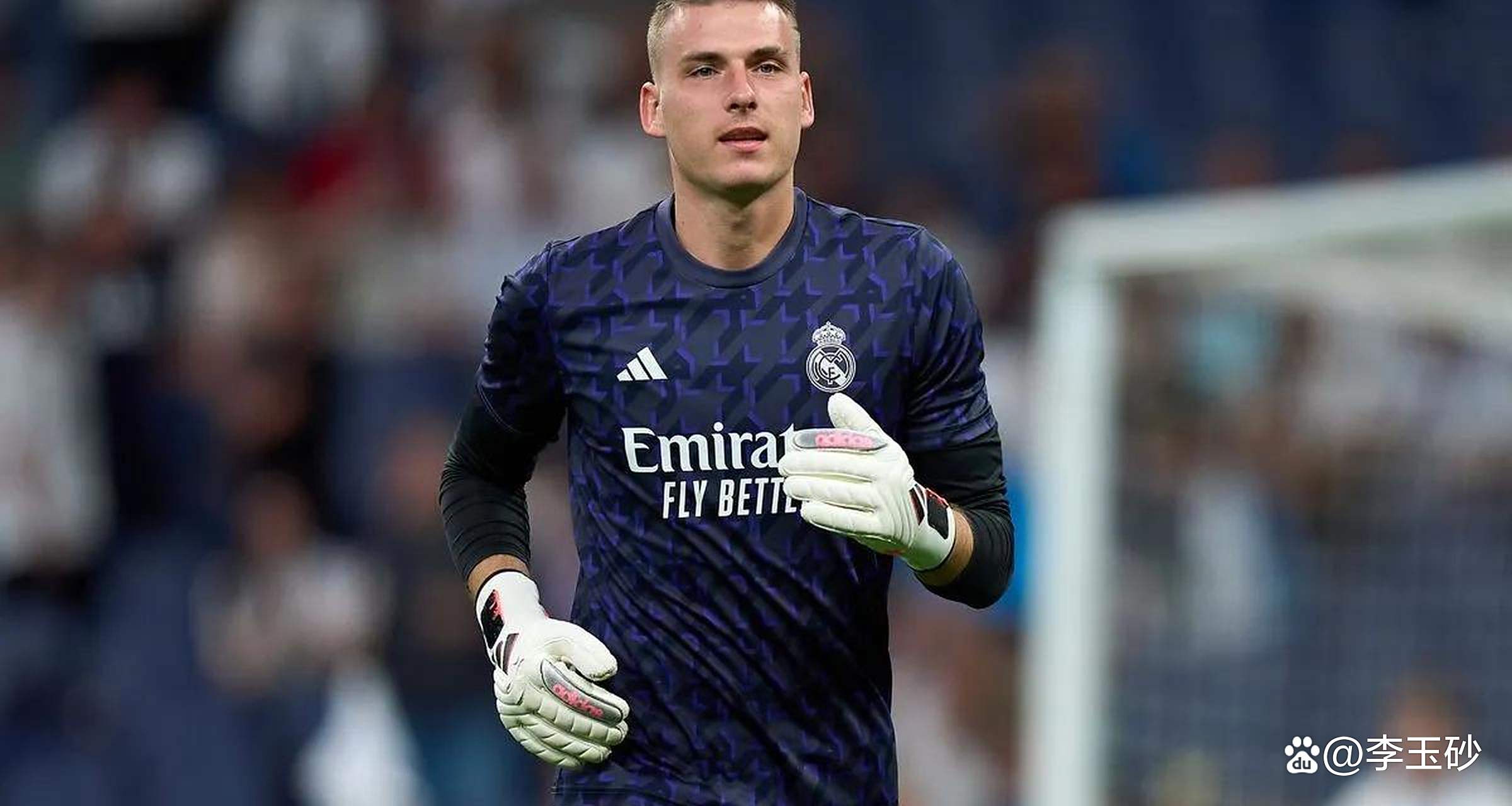 爱游戏体育-包含皇马后卫神勇救险，助球队成功保级，主要状态.的词条