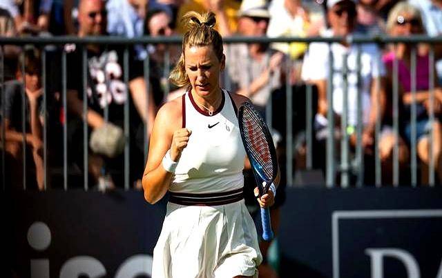 爱游戏体育-包含阿扎伦卡重返赛场，败北首场状态出色，公牛观众沸腾！的词条